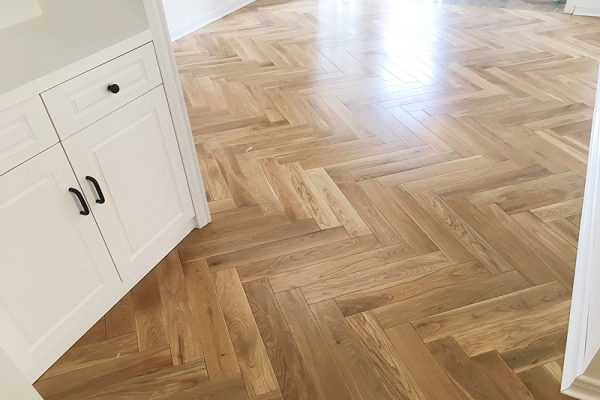 Natural Smooth Oak Herringbone Solid Timber Floors